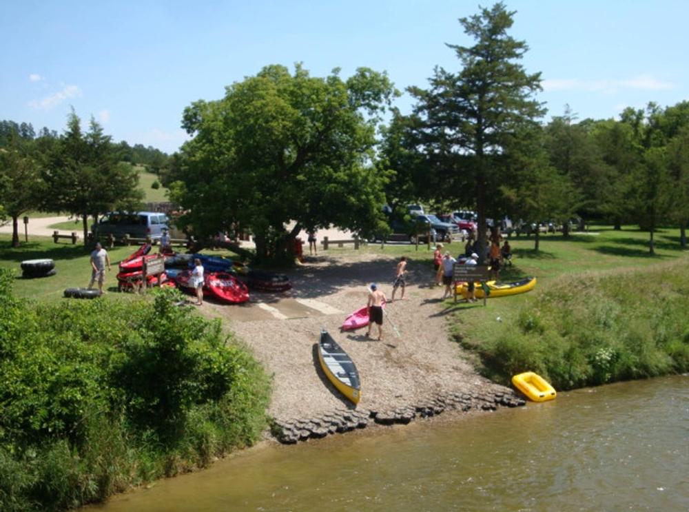 Canoe 2 Hour  Berry to Brewer